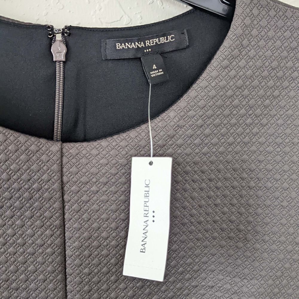 NWT Banana Republic Dress Women's Fit & Flare Midi Gray Brand New Dark Academia - Picture 4 of 10